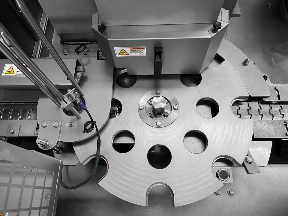 ROBOT FSS Round Can Seamer