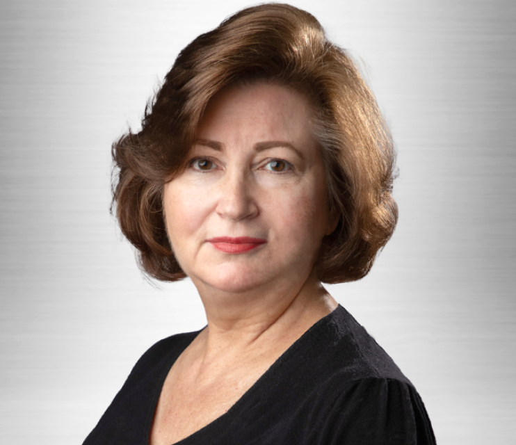 headshot_yvonne_neal_office_manager.webp